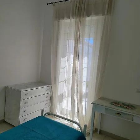 Semesterbostad Adamo Flat