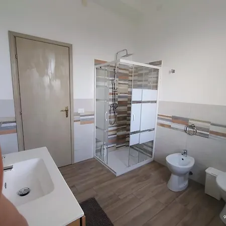 Semesterbostad Adamo Flat