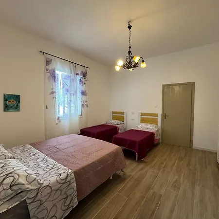 Adamo Flat *