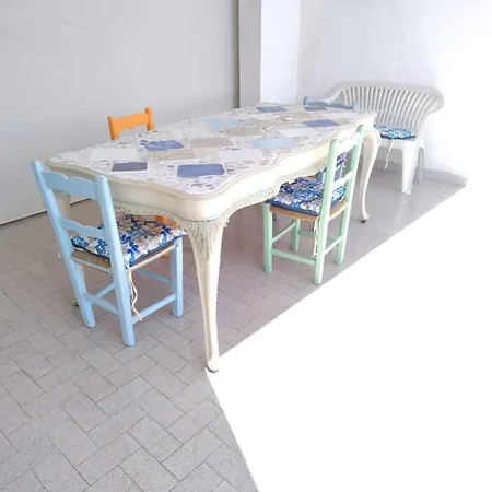 Semesterbostad Adamo Flat